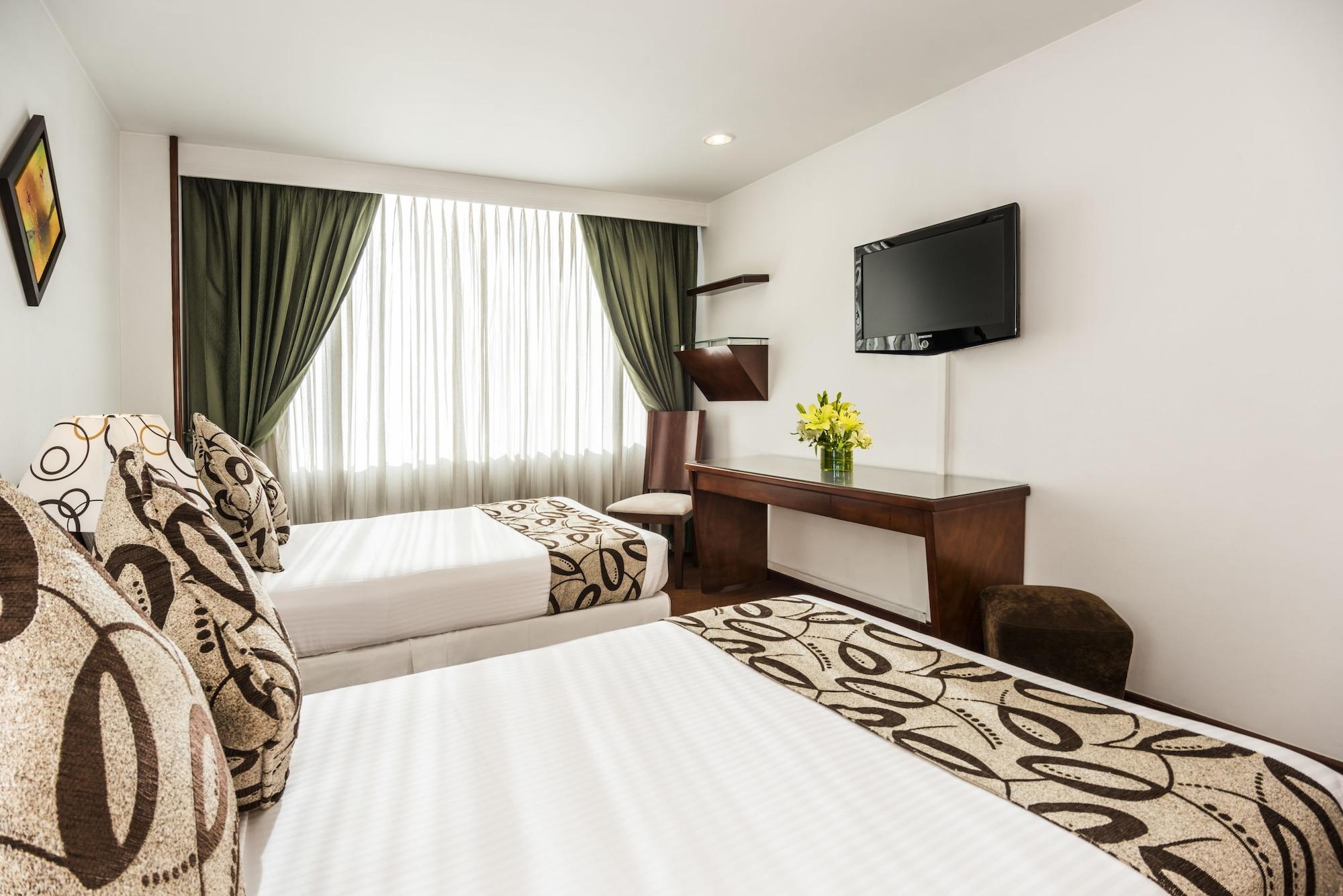 Hotel Platinum Suite Bogota Bagian luar foto