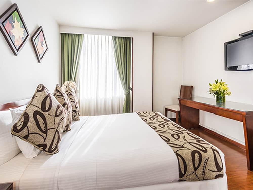 Hotel Platinum Suite Bogota Bagian luar foto