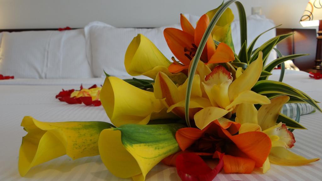 Hotel Platinum Suite Bogota Bagian luar foto