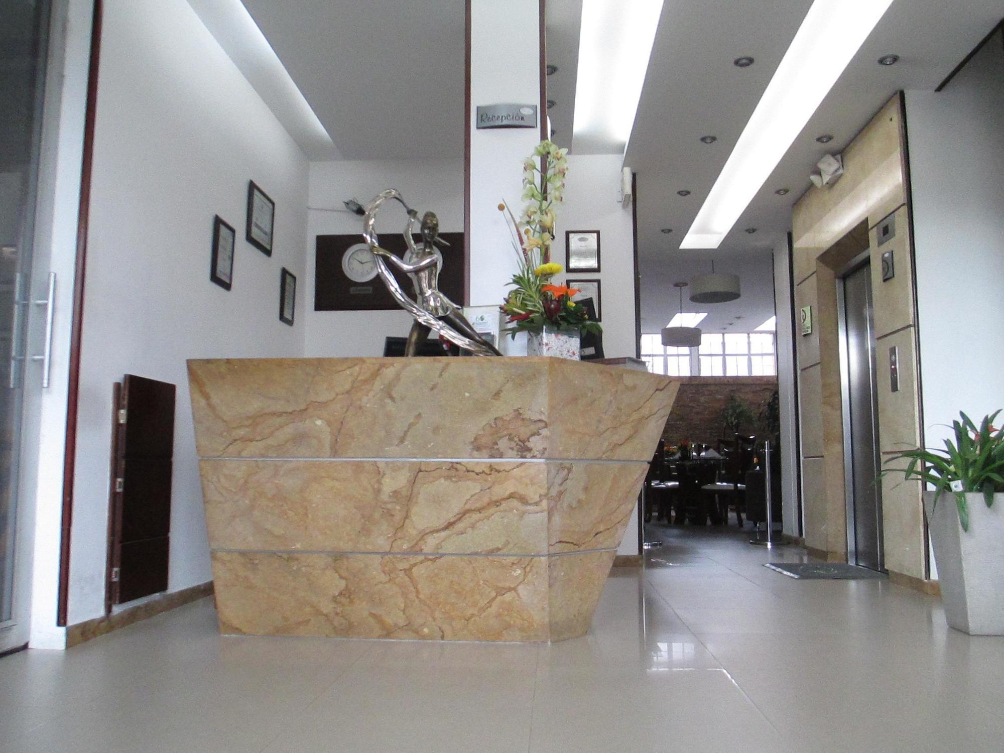 Hotel Platinum Suite Bogota Bagian luar foto