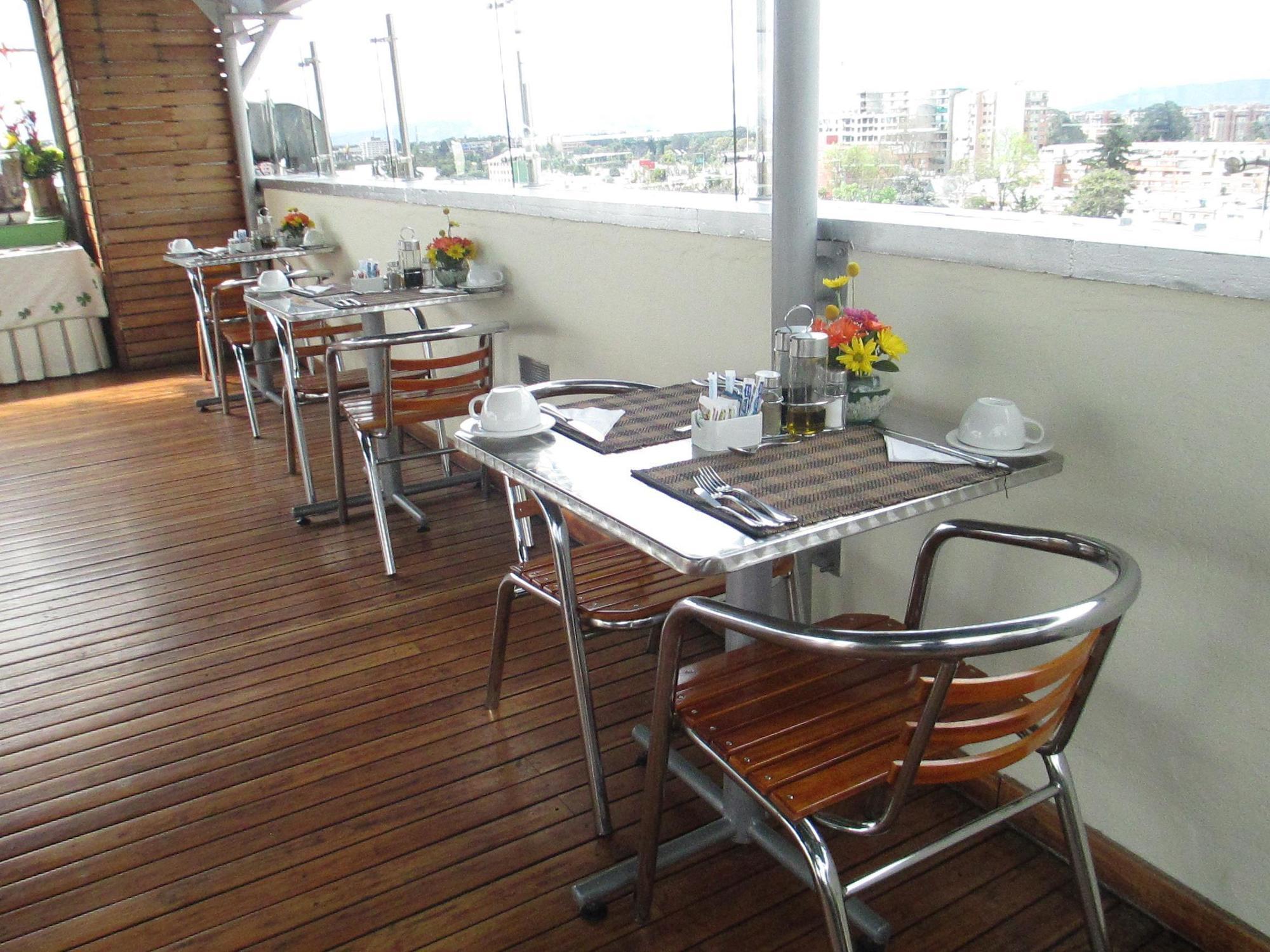 Hotel Platinum Suite Bogota Bagian luar foto