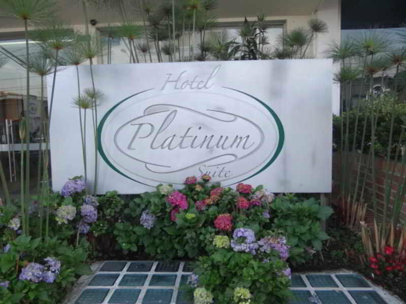 Hotel Platinum Suite Bogota Bagian luar foto